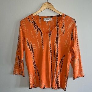 Nature Art Lynn Yang Vintage Lettuce Trim Cut Top